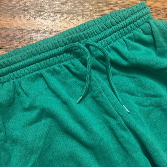 HM Divided cozy baggy joggers - size small - Picture 3 of 5